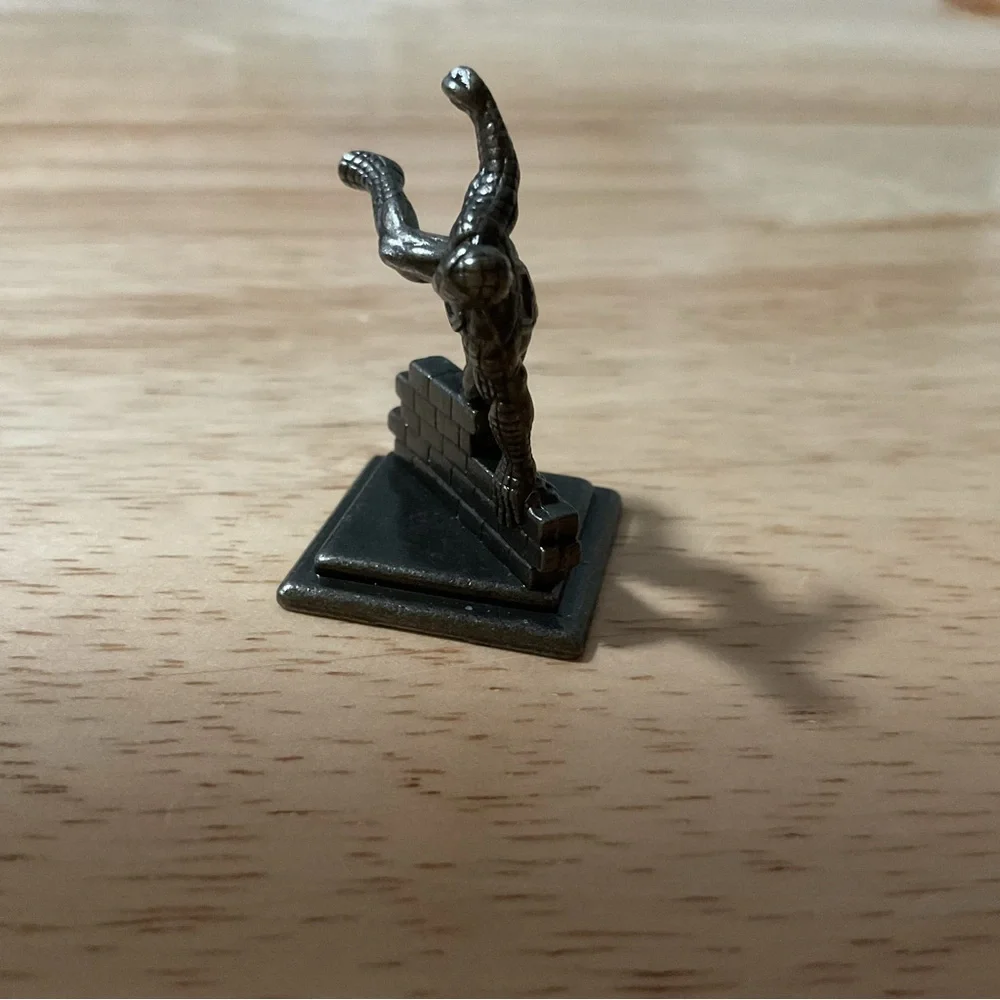 Monopoly SpiderMan on a Brick Wall Token Replacement Game Part Piece Metal 2007